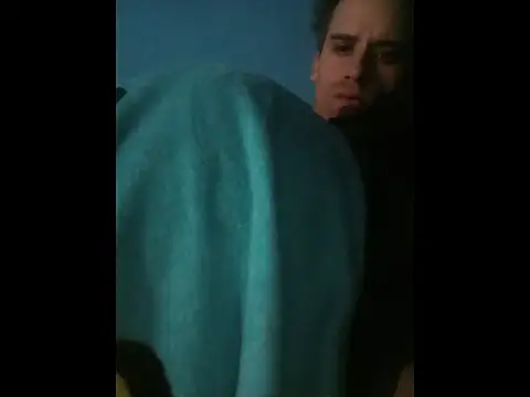 Snapshot of alex-golden chatting on November 23, 9:20 am alex-golden online show from November 23, 9:20 am