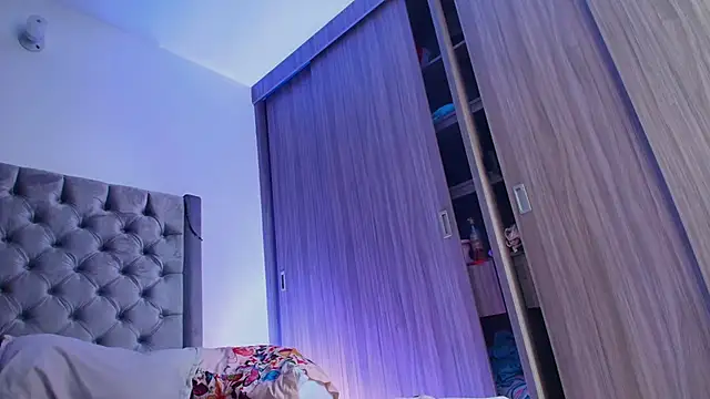 Snapshot of dreamsussi chatting on November 3, 7:59 pm dreamsussi online show from November 3, 7:59 pm