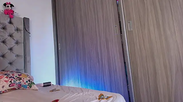 Snapshot of dreamsussi chatting on November 5, 7:47 pm dreamsussi online show from November 5, 7:47 pm