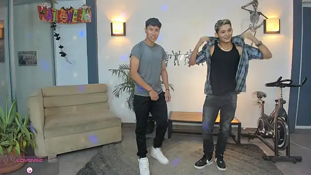 Snapshot of Bisexlifehot__ chatting on October 21, 11:16 pm Bisexlifehot online show from October 21, 11:16 pm