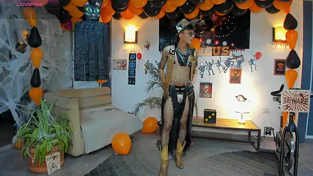 Snapshot of Bisexlifehot__ chatting on October 30, 11:16 pm Bisexlifehot online show from October 30, 11:16 pm