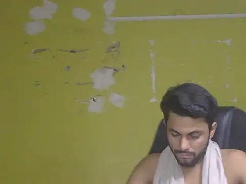 Snapshot of ursdreamperson chatting on July 17, 2:34 pm ursdreamperson online show from July 17, 2:34 pm