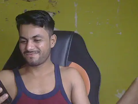 Snapshot of ursdreamperson chatting on July 20, 10:39 am ursdreamperson online show from July 20, 10:39 am