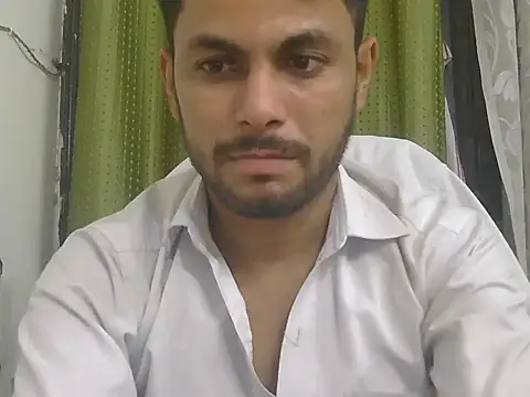 Snapshot of ursdreamperson chatting on July 25, 2:25 pm ursdreamperson online show from July 25, 2:25 pm
