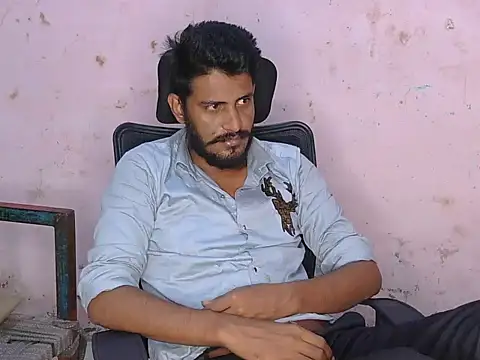 krishjaat43 online show from April 7, 4:57 am