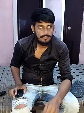 Snapshot of krishjaat43 chatting on June 16, 7:38 pm krishjaat43 online show from June 16, 7:38 pm