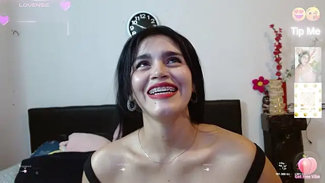 angelly  kate online show from November 19, 2:55 am