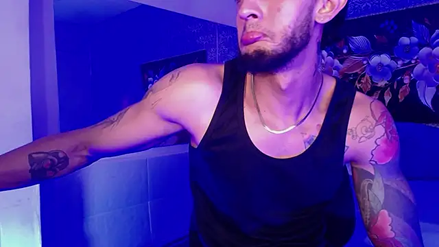 Snapshot of jonas_conor chatting on November 19, 7:25 pm jonas conor online show from November 19, 7:25 pm