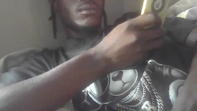 Snapshot of cuminsidebby chatting on February 4, 4:29 am cuminsidebby online show from February 4, 4:29 am