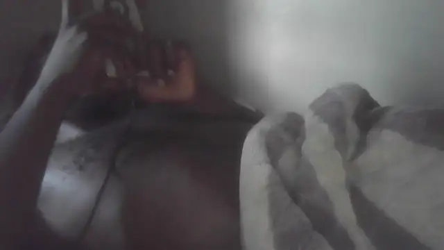 Snapshot of cuminsidebby chatting on February 9, 4:05 am cuminsidebby online show from February 9, 4:05 am