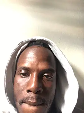 Snapshot of cuminsidebby chatting on February 12, 10:43 am cuminsidebby online show from February 12, 10:43 am