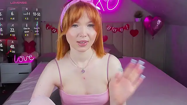 Anna Patterson online show from February 17, 9:28 am