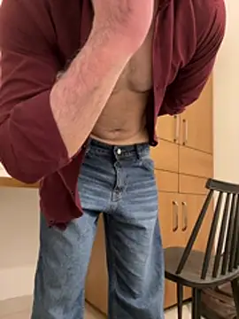 FitNhot sam online show from April 8, 2:39 pm