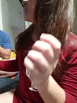 Snapshot of hihiakiko chatting on November 16, 3:39 pm hihiakiko online show from November 16, 3:39 pm