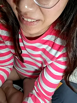 hihiakiko online show from February 11, 2:55 pm