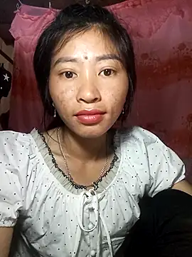 Snapshot of Phuongphuongg chatting on October 15, 1:50 am Phuongphuongg online show from October 15, 1:50 am