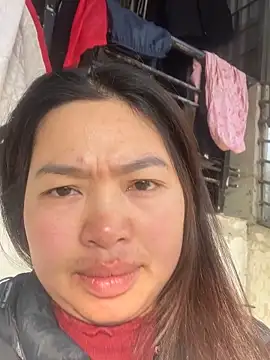 Nhung584 online show from December 2, 1:11 am