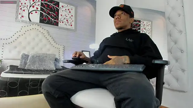 Yan king1 online show from October 9, 4:43 am