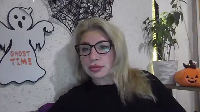 fox red lady7 online show from October 28, 7:27 pm