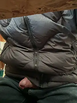 sonwmelt1 online show from March 3, 8:53 am