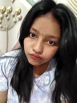 Snapshot of Dipali143143 chatting on April 3, 7:06 am Dipali143143 online show from April 3, 7:06 am