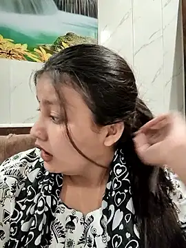 Dipali143143 online show from June 12, 1:10 pm