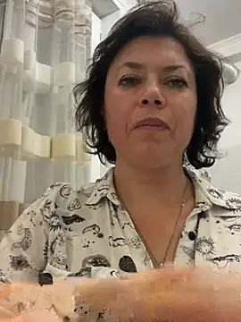 Snapshot of Kiravix chatting on November 13, 7:46 pm Kiravix online show from November 13, 7:46 pm