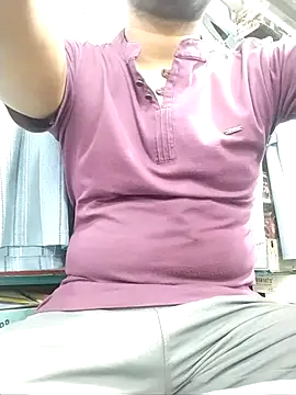 Rohit4500 online show from April 18, 3:16 pm