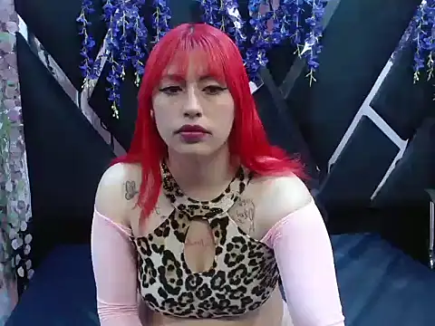 Snapshot of Melody_Klum_ chatting on December 18, 2:12 pm Melody Klum online show from December 18, 2:12 pm