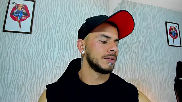 dylan jacobx online show from November 1, 1:07 am