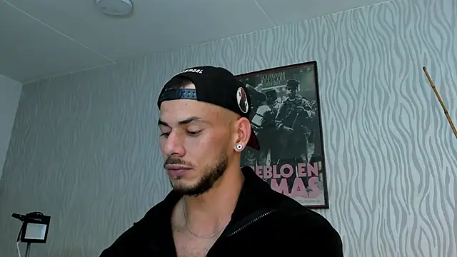 dylan jacobx online show from March 4, 2:28 am