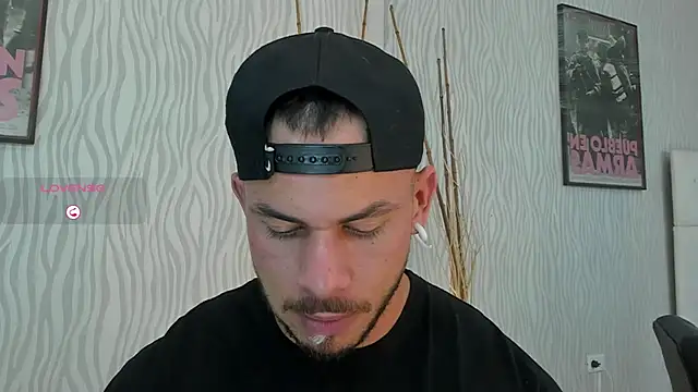 Snapshot of dylan_jacobx chatting on June 9, 3:56 pm dylan jacobx online show from June 9, 3:56 pm