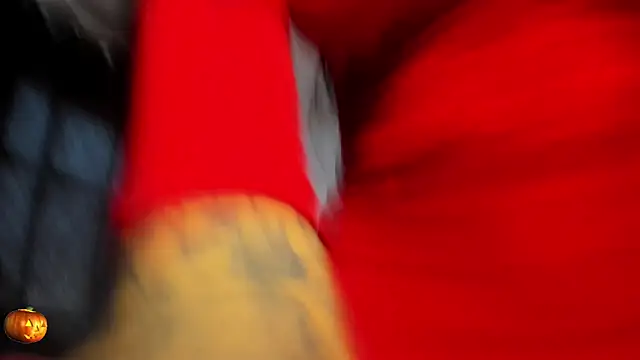 hannahdvil1 online show from October 23, 11:53 am