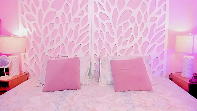 Emmadancer online show from January 9, 10:11 pm