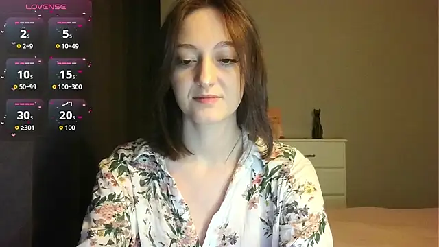 white liillyy online show from February 20, 12:40 am