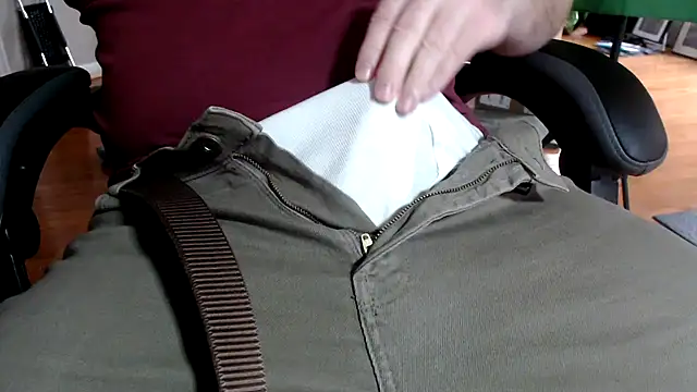 Snapshot of whitewagonsuck chatting on February 21, 7:15 pm whitewagonsuck online show from February 21, 7:15 pm