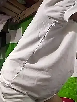 tdtd98 online show from December 17, 4:07 am