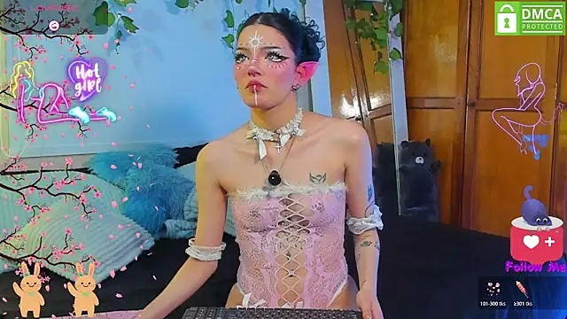 Bluedarkelf888 online show from April 18, 11:49 pm