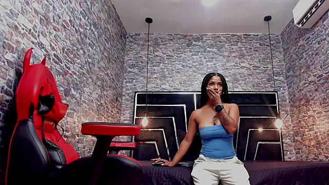 WILD FIREE  online show from March 13, 7:09 pm