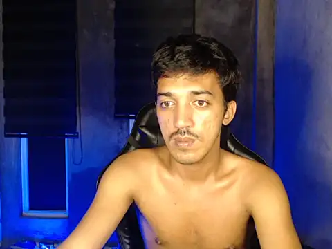 RowyCam online show from November 11, 1:33 pm