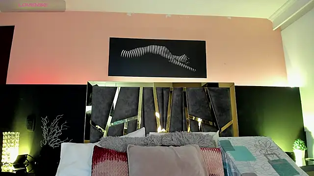 ScarletTorres online show from January 7, 5:26 pm