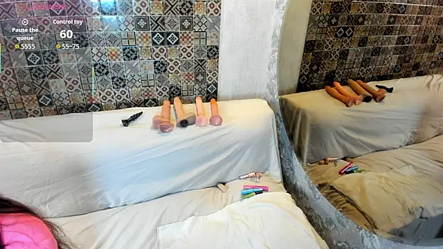 Keyla ruiz  online show from October 9, 11:30 am