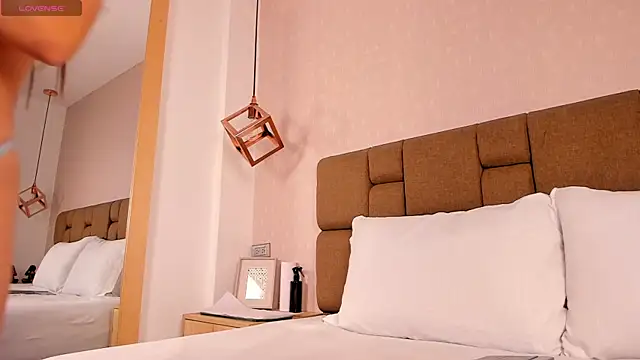 Snapshot of Saday_ chatting on January 13, 7:52 pm Saday online show from January 13, 7:52 pm