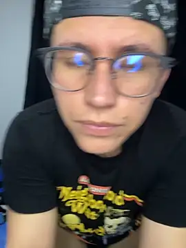 Kurtxxx22 online show from November 17, 1:55 am