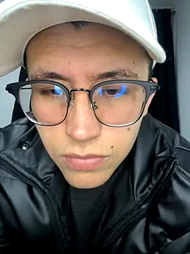 Kurtxxx22 online show from November 19, 3:50 am