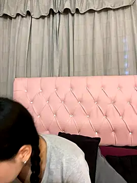 samanthadeluxe1 online show from October 10, 7:02 pm