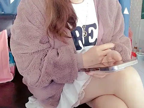 Snapshot of Alisa8x_sexy chatting on November 29, 2:25 am Alisa8x sexy online show from November 29, 2:25 am