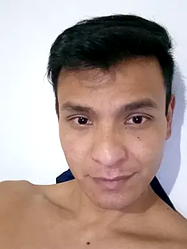 Snapshot of Valois2025 chatting on March 31, 7:53 am Valois2025 online show from March 31, 7:53 am