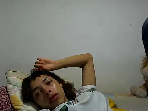 MeganAndMaxxh online show from October 19, 4:57 am