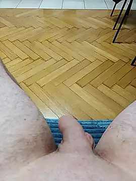 Loneguy111 online show from January 8, 5:48 pm